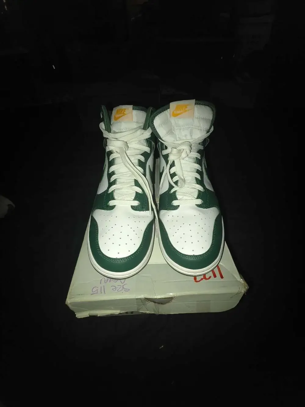 Nike Dunk High Retro 